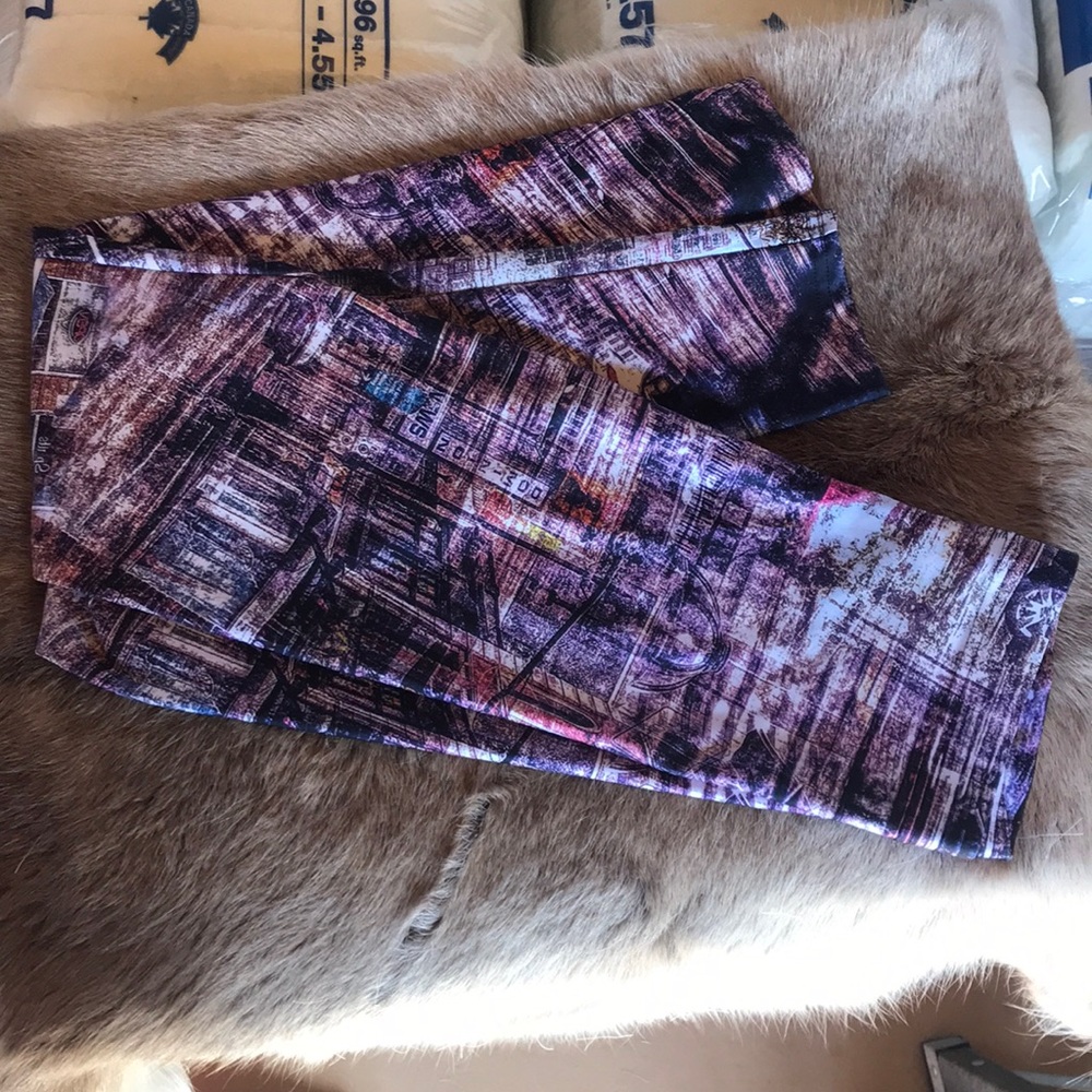 Art of Where Leggings